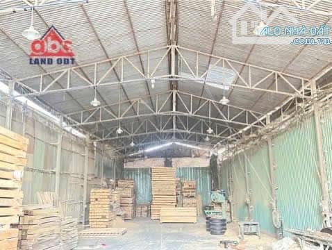 XT011 🆘 Cho thuê xưởng tân hoà 550m2  sau giáo xứ ngọc đồng - 1