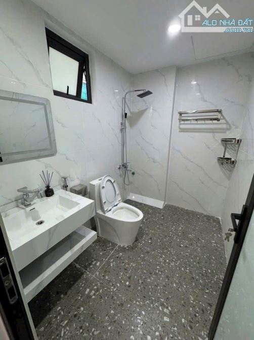 BÁN NHÀ PHỐ TƯ ĐÌNH 6 Tỷ, 5 tầng, 36m, MT 4 m, FULL NT, xây độc lập, ngõ 3m,sát ô tô Tránh - 1