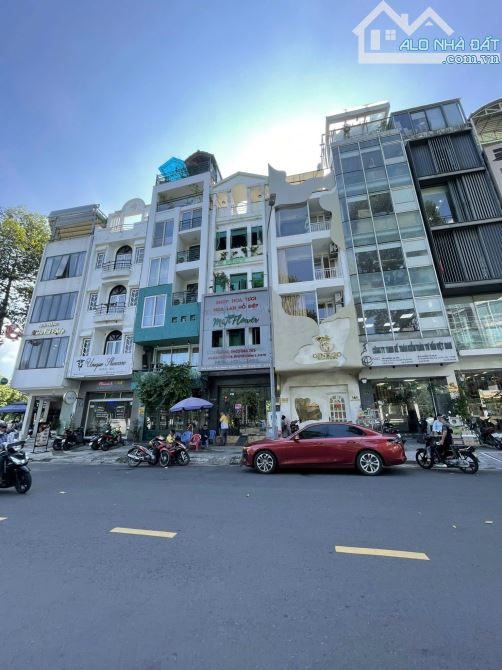 Siêu Hiếm MT Nguyễn Đình Chiểu, Quận 1 - DT: 8m x 15m -CN: 116m2 - 5Tầng - Giá: 72 tỷ - 1