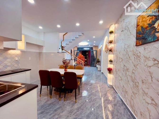 ✨ Nhà Gần Trung Tâm ✨ Bán nhà D2 (Nguyễn Gia Trí) 43m² – 3 tầng – 3PN - 1