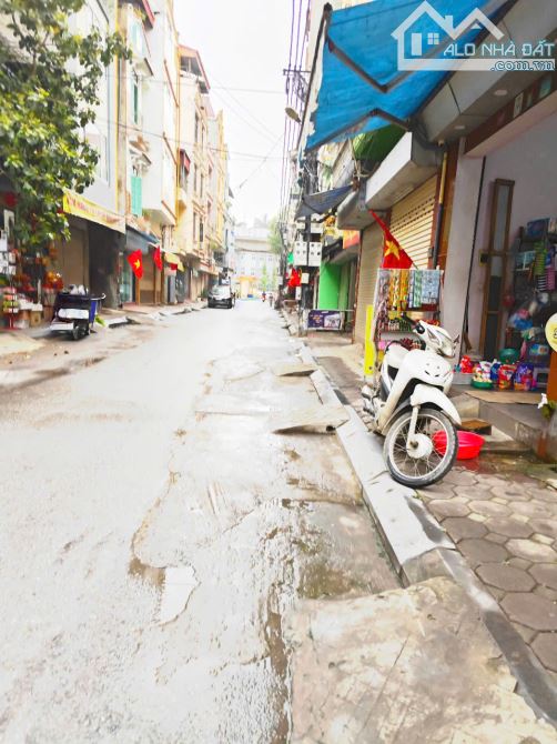 Cần chuyển nhượng gấp nhà phố Quang Trung-Hà Đông, 35m2, 5 Tầng, 7.5 tỷ - 1