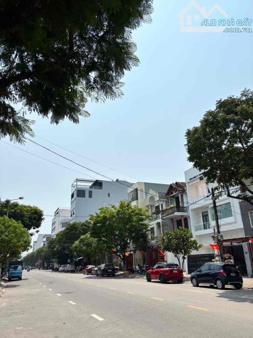 SỤP HÂM, NHÀ MẶT PHỐ PHAN ĐĂNG LƯU – VỪA Ở VỪA KINH DOANH – 130M2 ĐẤT – CHỈ NHỈNH 11 TỶ TL - 1
