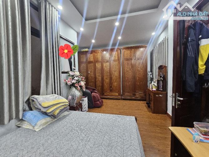 Bán nhà mp Bạch Đằng 90m, 3 tầng, mt 7m, giá 23.35tỷ - 1