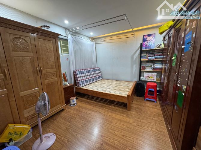 CH 75m - 2n2vs - 6.8tỷ Cc Tràng An Complex full nội thất đẹp, tầng trung hướng mát, sẵn sổ - 1