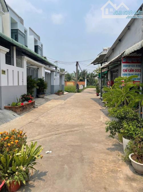 Bán đất Mỹ Hạnh Nam 122m2 đất thổ cư giá 1ty3 sát đường Gò Hưu - 1