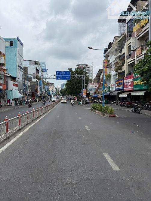 Bán nhà mặt tiền đường Trần Quốc Thảo, P9, Q3. DT: 3,87 x 12m. Hậu: 3,9m - nhà 4 tầng. - 1