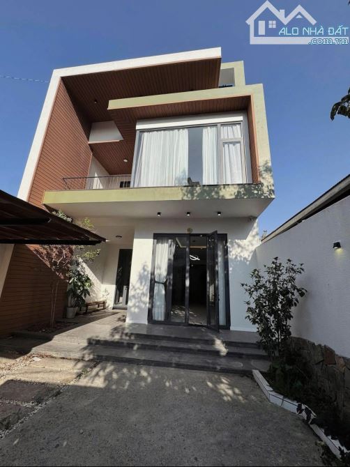 VILLA HIỆN ĐẠI MẶT TIỀN ĐƯỜNG THI SÁCH, P6 – TRUNG TÂM ĐÀ LẠT -19.5 Tỷ - 1
