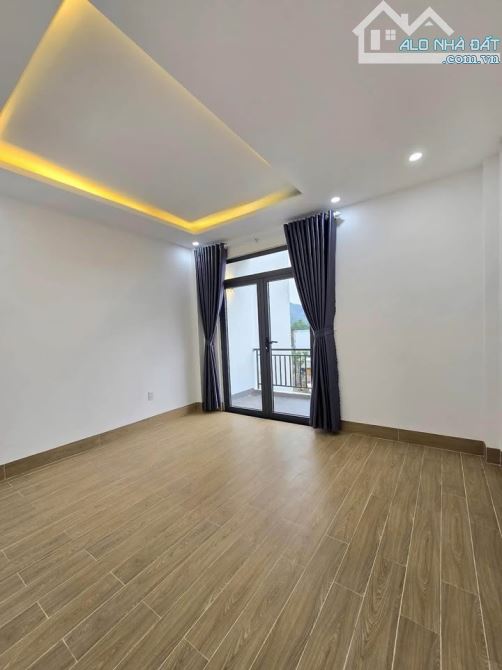 🏡 NHÀ XINH – NGAY LÕI TRUNG TÂM 🏡 Bán nhà Pasteur – 50m2 – 5PN – 3 tầng - 1