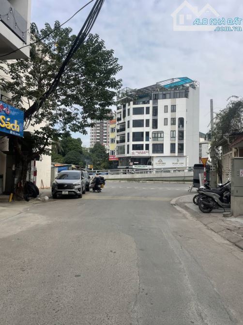 Bán đất Hồng Tiến Long Biên 90m MT4,8m giá 27,3 tỷ ô tô tránh - 1