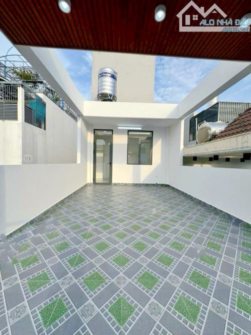 MẶT TIỀN KINH DOANH- KHU LÊ VĂN QỨƠI GIÁP TÂN PHÚ - 4 TẦNG- DT : 50M2 - NHÀ MỚI Ở NGAY - C - 1