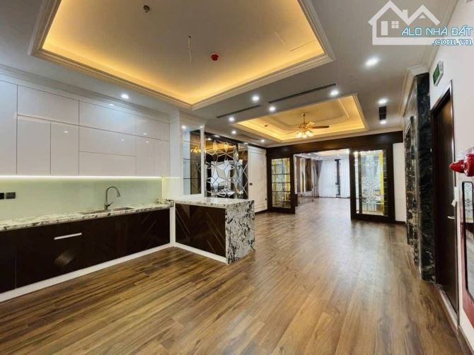 ( Giảm chào sốc 6 tỷ ) Bán Toà văn phòng 8 Tầng Thang Máy Trung Tâm NGUYỄN HOÀNG - MỸ ĐÌNH - 1