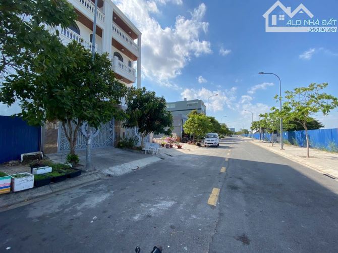 Đất KDC Đào Sư Tích Residence đường lớn 16m  DT: 5x 17 = 85m2 giá 6.8 tỷ - 1
