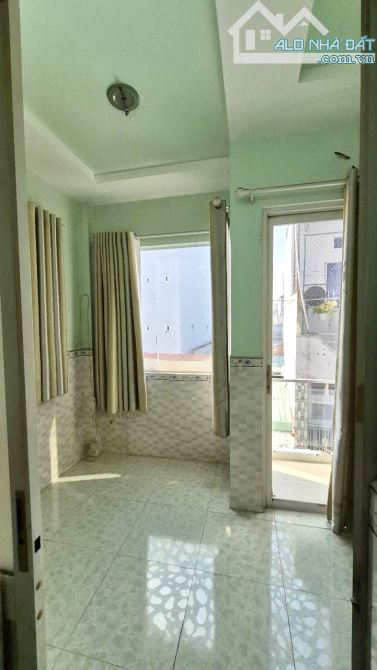 💥BÁN NHÀ 4 TẦNG -Dương Bá Trạc-Phường 1 Quận 8 -4 PN- CÁCH MT 50 M - NHỈNH 3 TỈ - 2