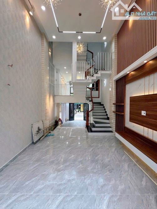 SIÊU PHẦM 5 TẦNG BTCT NHÀ ĐẸP NGAY AEON TÂN PHÚ,HẺM NHỰA 8M,60M2(4.2X14 )5PN - 2
