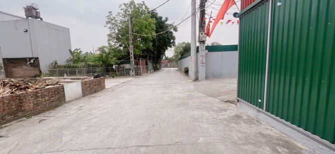 BÁN ĐẤT MỸ NỘI ĐƯỜNG THÔNG Ô TÔ NGỦ TRONG ĐẤT Dt 124m2 x mt 5.9m - 2