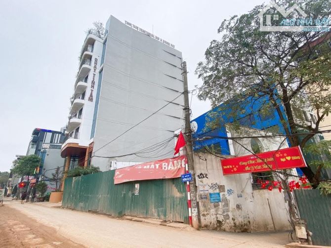 BÁN MẢNH ĐẤT SIÊU VIP MẶT PHỐ TÂY HỒ – 961M², MT 17.5M, GIÁ 343TR/M² (TL), FULL THỔ CƯ