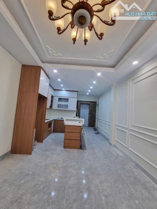 Bán nhà riêng đường Nguyễn Văn Huyên, Cầu Giấy, gara, 6 tầng thang máy, KD, chỉ 18.5 tỷ - 2