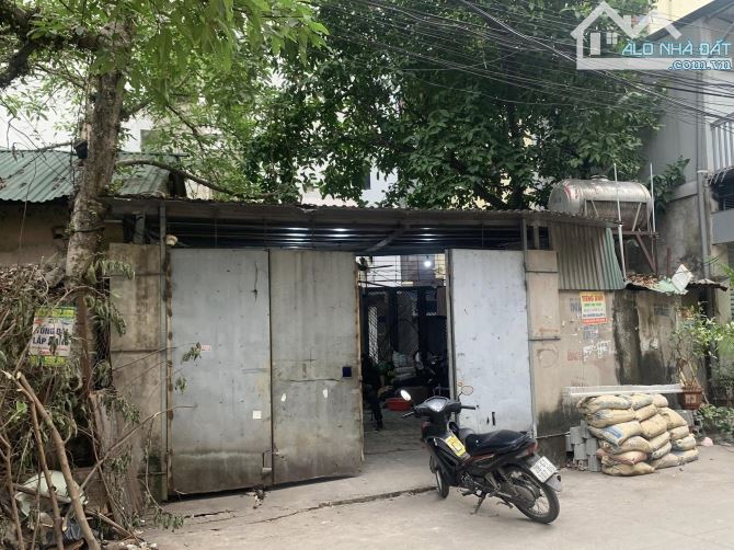 BÁN ĐẤT GIÁP BÁN . 100 M . MT HƠN 10 M . Ô TÔ TRÁNH KINH DOANH ĐỈNH NHẤT - 2