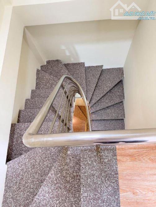 🚀 Bán Nhà Xã Đàn, Ngõ Ba Gác Tránh, Gần Phố, Sổ Vuông, DT 26m², 5 Tầng, Nhỉnh 5 Tỷ - 2