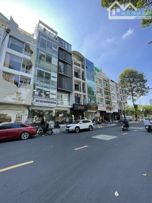 Siêu Hiếm MT Nguyễn Đình Chiểu, Quận 1 - DT: 8m x 15m -CN: 116m2 - 5Tầng - Giá: 72 tỷ - 2
