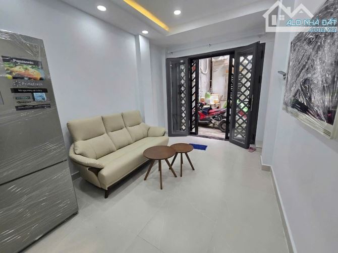 🔑 Mua Là Có Lãi 🔑 Bán nhà Ung Văn Khiêm 45m² – 3 tầng – 3PN - 2
