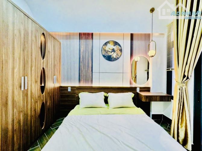 BÁN NHÀ HẺM 1 TRỤC – GẦN CHỢ PHẠM VĂN BẠCH 3PN – 3 TẦNG ĐÚC – 4 TỶ NHỈNH - 2