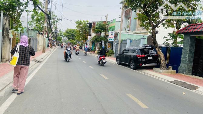 BÁN ĐẤT 267M2 MẶT TIỀN ĐƯỜNG KINH DOANH - XÂY DỰNG CAO - PHƯỜNG LINH ĐÔNG THỦ ĐỨC-20.5 TỶ - 2