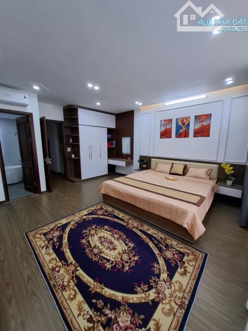 Bán nhà Vương Thừa Vũ, DT 48m2 x 7T, MT 5.5m, thang máy, phân lô oto, kinh doanh, 19 tỷ 4 - 2