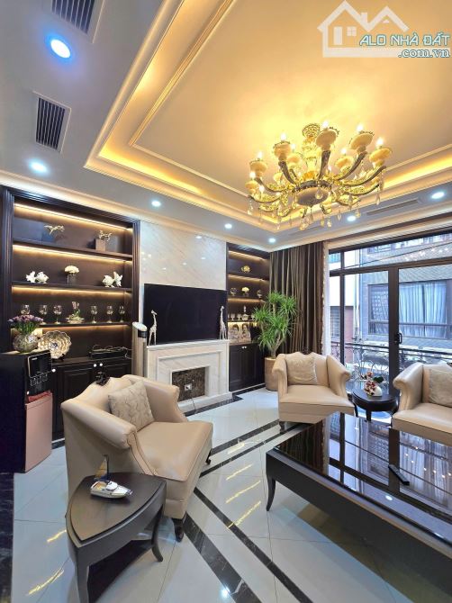 🏡 BÁN NHÀ PHÂN LÔ GIẢI PHÓNG – Ô TÔ TRÁNH – NHÀ ĐẸP NHƯ BIỆT THỰ – FULL NỘI THẤT CAO CẤP - 2