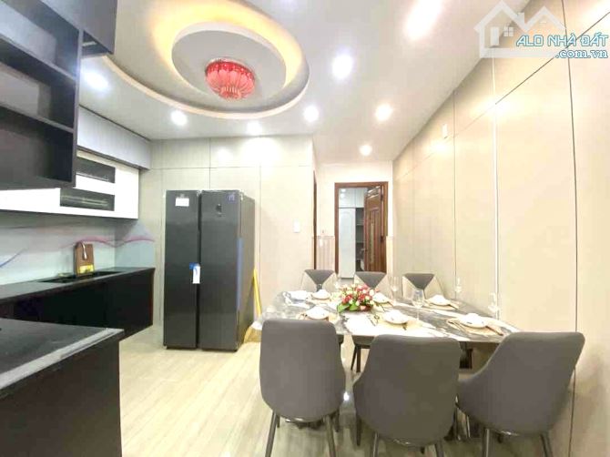 SIÊU PHẨM CÙ CHÍNH LAN –NHÀ 3 TẦNG GẦN CHỢ-FULL NỘI THẤT-DT 72M2 MT 5M- CHỈ 5TY XÍU - 2