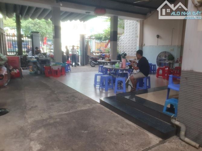 Hẻm 8m thông kinh doanh, 9m x 32m, nở hậu 14m, gần mặt tiền Lê Đức Thọ - 2