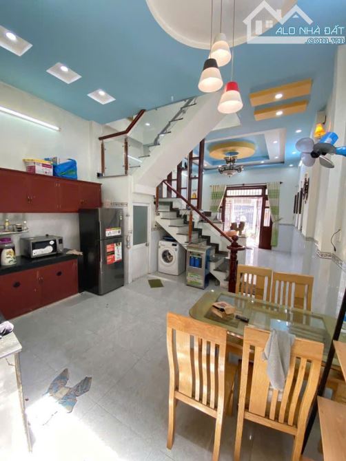NHÀ 2TẦNG MỚI ĐẸP,HẺM XE HƠI NGAY ĐƯỜNG NGUYỄN DUY TRINH DT54M,LONG TRƯỜNG,CHỈ NHỈNH 4TỶTL - 2