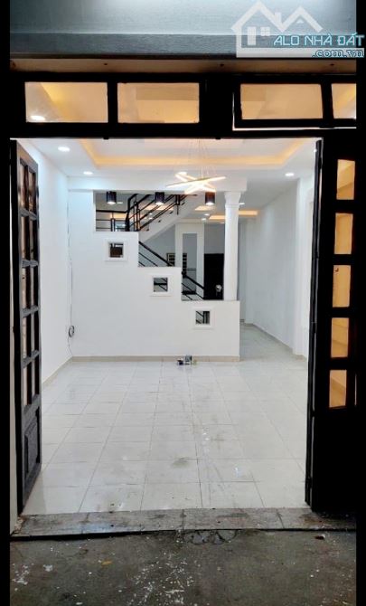 Bán nhà giáp Nguyễn Quý Yêm 64m2 2 tầng xe hơi đỗ cửa nhích 5 tỷ - 2