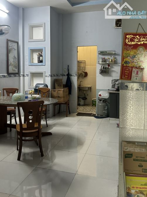 Ô TÔ NGỦ TRONG NHÀ - NHÀ Q2 157M2 CHỈ 9,9 TỶ - SÂN RỘNG, HẺM THÔNG, PHÁP LÝ CHUẨN - 2