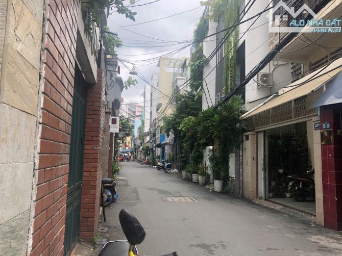 Bán nhà riêng Đường Trần Hưng Đạo, Phường Cầu Kho, Quận 1 DT 4x20m 1 trệt 3 lầu Giá 19 tỷ - 2