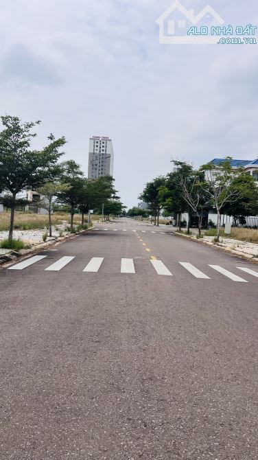Bán đất lô góc 2 mặt tiền KDT An Phú Thịnh B1, DT 161m2, giá 5.8 tỷ - 2
