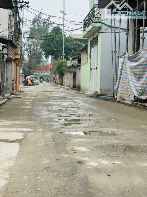 Bán đất 79m² thôn Đìa Nam Hồng Đông Anh đường ô tô tránh rộng 6m, tài chính 7.x Tỷ. - 2