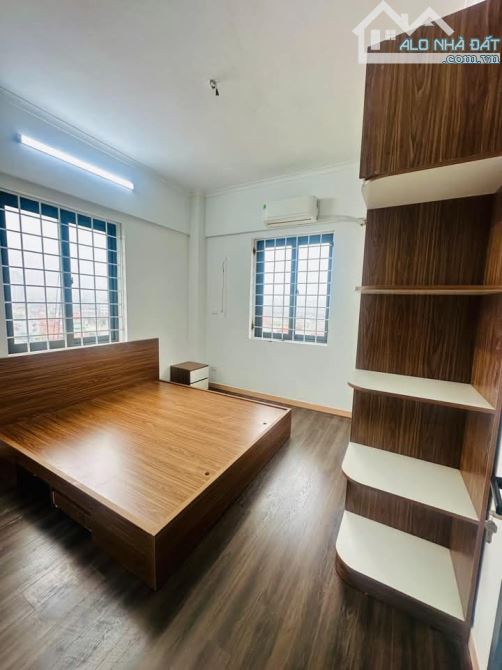 bán căn hộ Chung cư 3 ngủ tại Hoàng Văn Thái, Ngã Tư Sở - 2