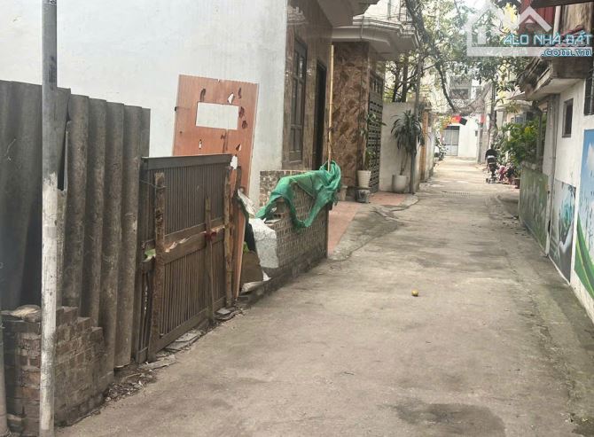 Bán đất Thạch Bàn, Long Biên 80m2, mt 5.5m,lô góc, ô tô 7 chỗ vào , 10.86 tỷ - 2
