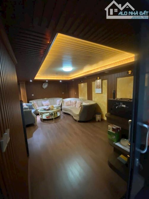 Bán nhà 2 thoáng trung tâm quận Nam Từ Liêm.DT 125m2 x 7 tầng. MT 7m. 3x tỷ ( - 2