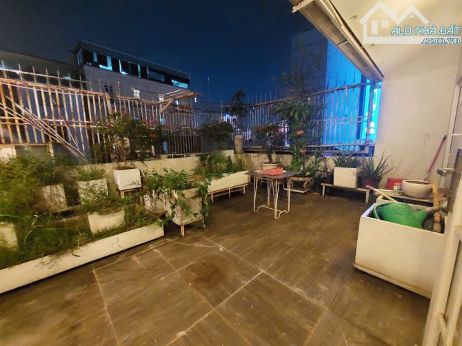 Biệt thự xưa Góc 2 Mặt tiền HXH Nguyễn Văn Trỗi (283m2) 14,3x20m, 2 tầng – giá tốt - 2