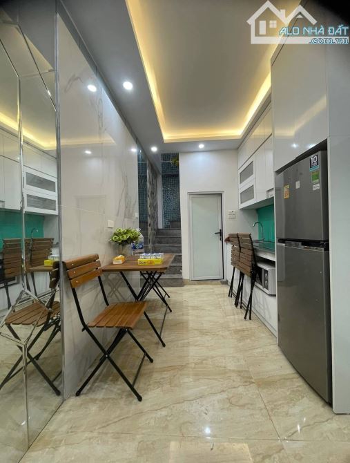Bán căn thổ cư giá hiếm có khó tìm trung tâm cầu giấy, đầy đủ công năng gia đình - 2