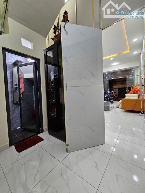 Bán nhà mặt tiền đường Số 27, phường 6, Gò Vấp - 3