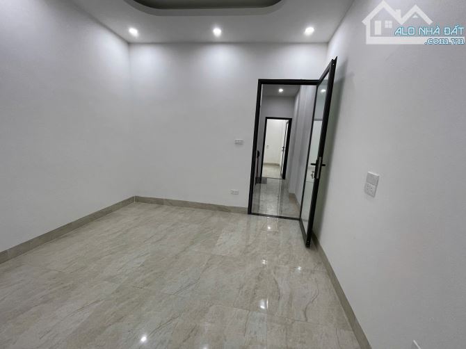 Nhà phố Xốm gần ĐH Đại Nam~ 34m2x4 tầng, 5 phòng/ thoáng trước+ sau/ ngõ vào rộng thoáng - 3