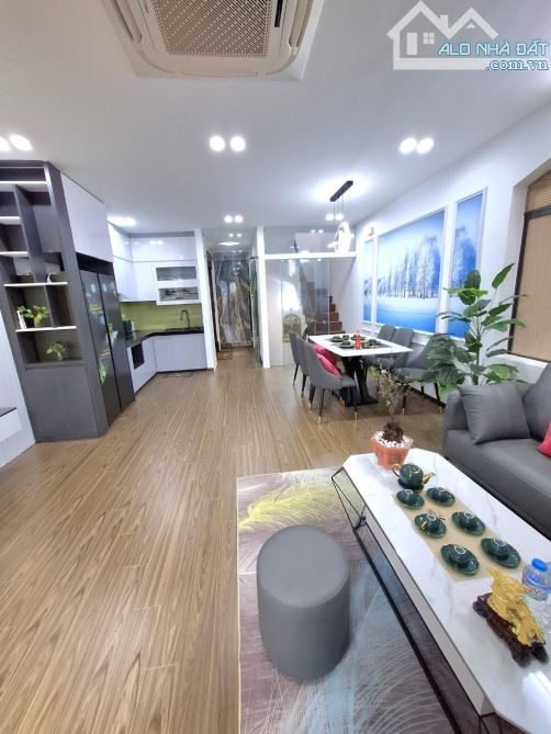 Vương Thừa Vũ, nhà đẹp mê li, 7 tầng thang máy, phân lô oto, kinh doanh,DT 45m2, chỉ 19 tỷ - 3