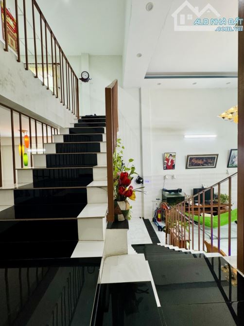 NHÀ 2 TẦNG KIỆT OTO ÔNG ÍCH ĐƯỜNG - CẨM LỆ - ĐÀ NẴNG chỉ 5,2 tỷ - 3