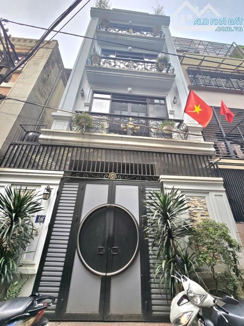 🏡 BÁN NHÀ PHÂN LÔ GIẢI PHÓNG – Ô TÔ TRÁNH – NHÀ ĐẸP NHƯ BIỆT THỰ – FULL NỘI THẤT CAO CẤP - 3