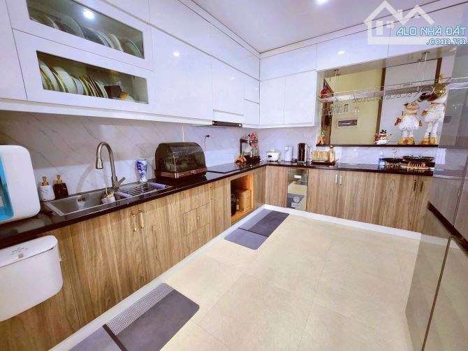 Hiếm! Bán căn hộ Làng quốc tế Thăng Long - Cầu Giấy 100m2 3PN 2vs 6.9 tỷ Full NT - 3