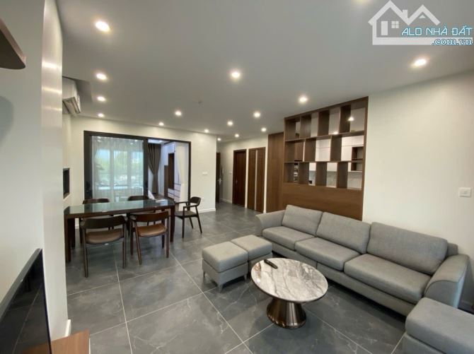 BÁN CĂN HỘ DỊCH VỤ PHỐ TRÍCH SÀI, TÂY HỒ. 110M2 8 TẦNG -MT 7M GIÁ 32 TỶ- GÀ ĐẺ CHỨNG VÀNG - 3