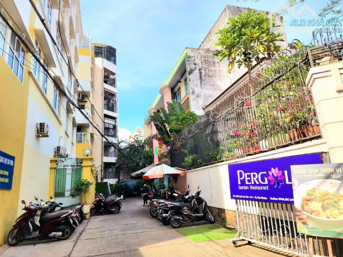 Biệt thự xưa Góc 2 Mặt tiền HXH Nguyễn Văn Trỗi (283m2) 14,3x20m, 2 tầng – giá tốt - 3